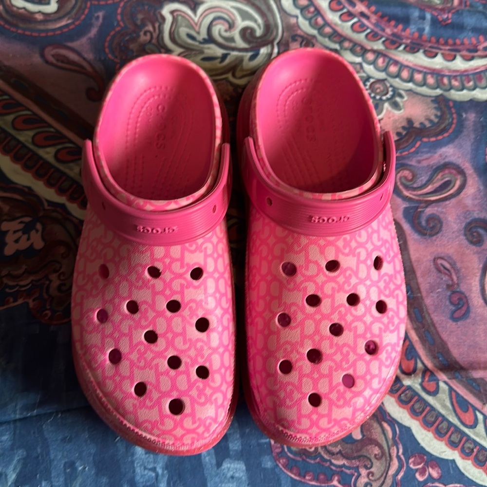Barbie Mega Crush Crocs (No Jibbitz)